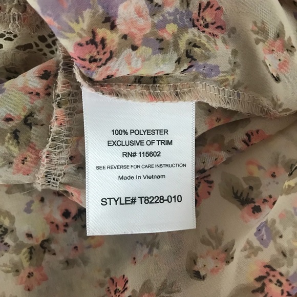 Anthropologie Channeled Lace top - Picture 5 of 5